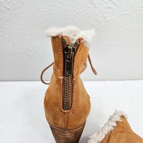 Not Rated Faux Fur Ankle Booties Brown Lace Up Block Heel Shearling Boots Sz 6.5 - Picture 12 of 13